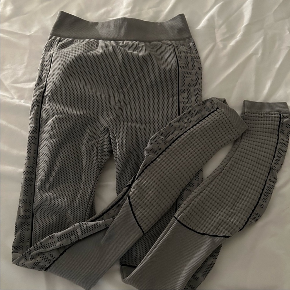 Gray seamless Fendi Leggins
